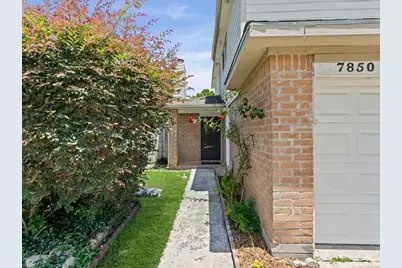 7850 Hillbarn Drive, Houston, TX 77040 - Photo 3