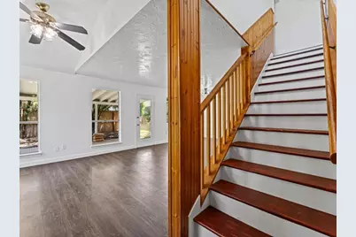 7850 Hillbarn Drive, Houston, TX 77040 - Photo 5