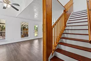 7850 Hillbarn Dr, Houston, TX 77040 - Photo 5