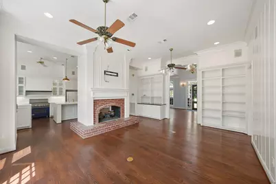 5607 Walnut Point Drive, Houston, TX 77345 - Photo 13