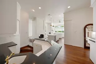 5607 Walnut Point Dr, Houston, TX 77345 - Photo 19