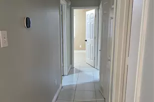 10531 Southway Bend Ln, Houston, TX 77034 - Photo 5