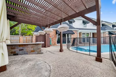 15715 Fleetwood Oaks Drive, Houston, TX 77079 - Photo 35