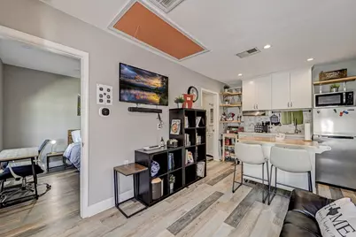 3906 Beggs Street, Houston, TX 77009 - Photo 25