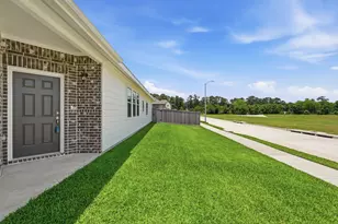 10406 Milford Woods Ln, Tomball, TX 77375 - Photo 5
