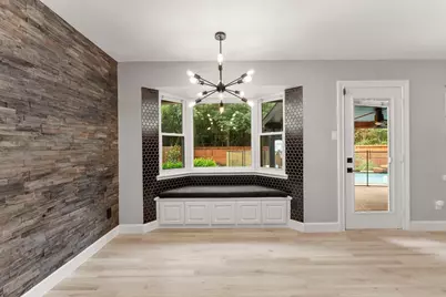 10 E White Willow Circle, The Woodlands, TX 77381 - Photo 5