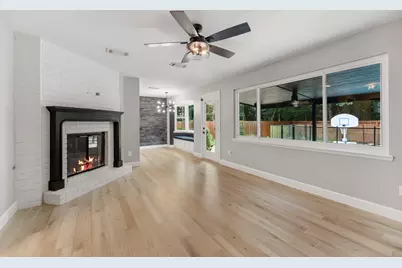 10 E White Willow Circle, Spring, TX 77381 - Photo 5