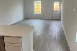 20182 Green Mallard St, Crosby, TX 77532 - Photo 3