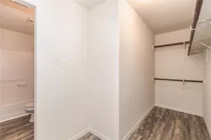 5492 Quail Cove Ln, Houston, TX 77053 - Photo 7