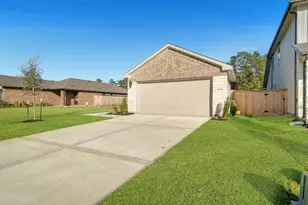 16675 Sterling Clf St, Conroe, TX 77302 - Photo 19
