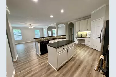 14 Dardenelle Ct, Conroe, TX 77384 - Photo 5