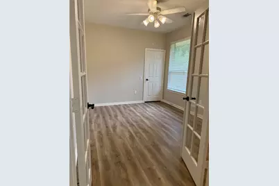 14 Dardenelle Ct, Conroe, TX 77384 - Photo 9