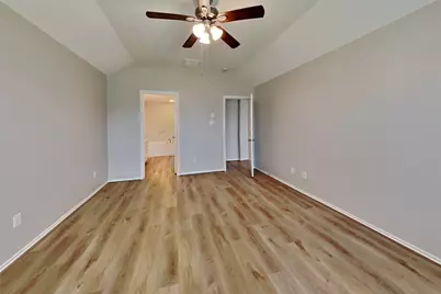 22076 Knights Cove Drive, Kingwood, TX 77339 - Photo 9