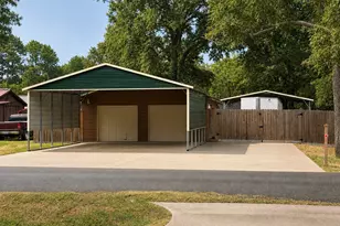 231 Pine Shadows Dr, Livingston, TX 77351 - Photo 13