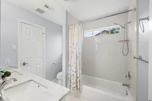 3622 Springhill Ln, Sugar Land, TX 77479 - Photo 17