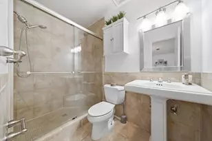 6435 Burgoyne Rd, Houston, TX 77057 - Photo 23