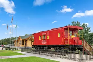 18310 Hidden Dahlia Dr, Tomball, TX 77377 - Photo 5