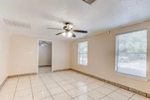 6907 Gainesville St, Houston, TX 77020 - Photo 3