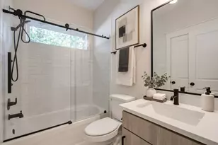 5309 Donovan Gdns Ln, Houston, TX 77091 - Photo 15