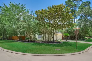 38 Larks Aire Pl, The Woodlands, TX 77381 - Photo 3