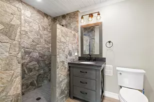 9249 Clyde Acord Rd, Franklin, TX 77856 - Photo 11