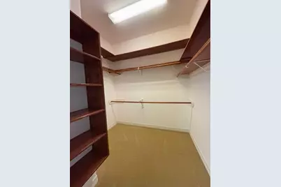 85 Rosewood Street, Lake Jackson, TX 77566 - Photo 17