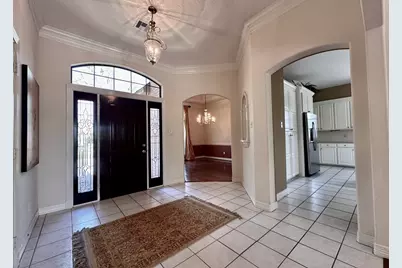 85 Rosewood Street, Lake Jackson, TX 77566 - Photo 3