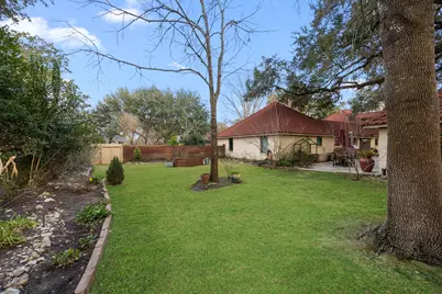1524 Travis Street, Columbus, TX 78934 - Photo 37
