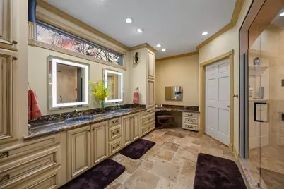 1524 Travis Street, Columbus, TX 78934 - Photo 17