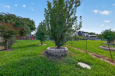 6822 Crystal Point Drive, Katy, TX 77449 - Photo 47