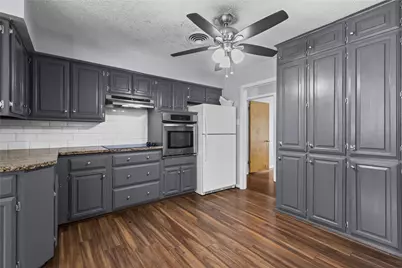 1809 Westway Avenue, Garland, TX 75042 - Photo 3