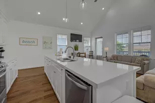 2309 67th St, Galveston, TX 77551 - Photo 15