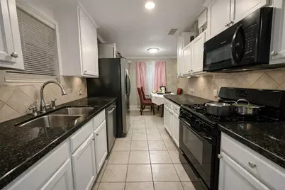 1350 Twin Falls Road, Houston, TX 77088 - Photo 3