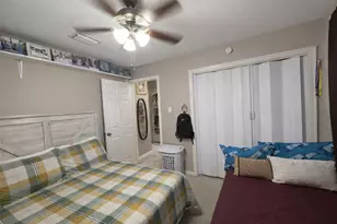 1350 Twin Falls Rd, Houston, TX 77088 - Photo 15