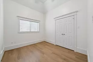 1130 W 23rd St, Houston, TX 77008 - Photo 25