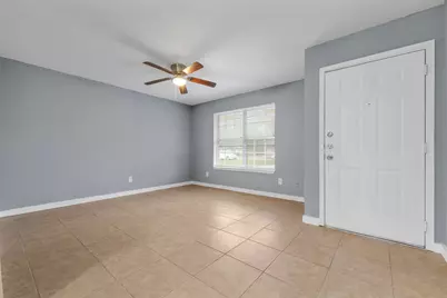 1204 Crescent Boulevard, Cleveland, TX 77327 - Photo 19