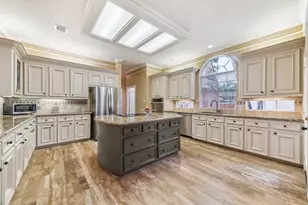 6010 Maple Knob Ct, Kingwood, TX 77345 - Photo 9