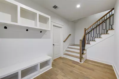 933 E 40 1/2 St Street, Houston, TX 77022 - Photo 3