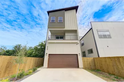 933 E 40 1/2 St Street, Houston, TX 77022 - Photo 1