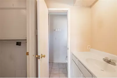 8405 Bandridge Road, La Porte, TX 77571 - Photo 7