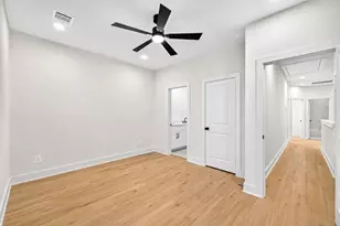 7824 Beckley St, Houston, TX 77088 - Photo 11