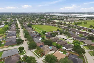 9510 Rustic Gate Rd, La Porte, TX 77571 - Photo 45