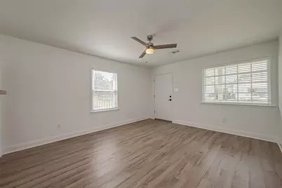 917 Adele Street, Houston, TX 77009 - Photo 5