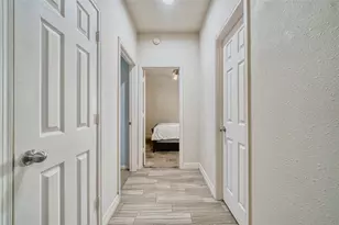 1527 Country Club Cove Dr, Baytown, TX 77521 - Photo 19