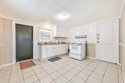 6728 Avenue Q, Galveston, TX 77551 - Photo 27