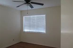 3607 Murworth Dr, Houston, TX 77025 - Photo 9