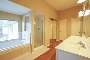 1246 Manchester Cir, Missouri City, TX 77459 - Photo 17