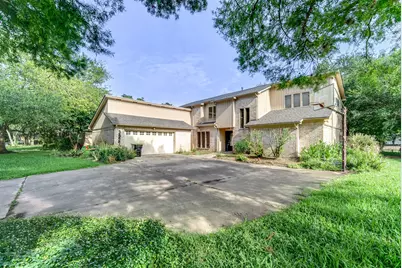 3927 Pleasant Valley Drive, Missouri City, TX 77459 - Photo 1