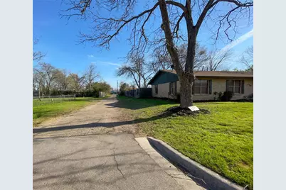 204 E 18th Street, Georgetown, TX 78626 - Photo 19
