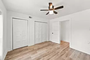 10613 Willowisp Dr, Houston, TX 77035 - Photo 21